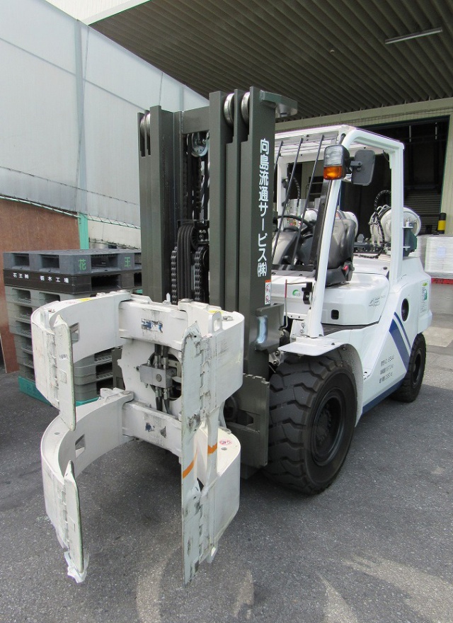 img_clamp-forklift