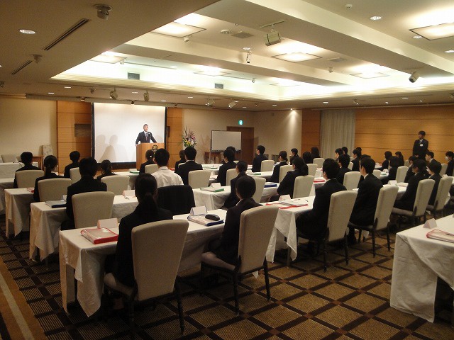 img_staff-training-1